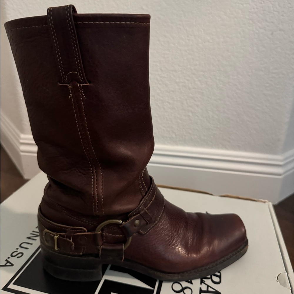 Frye Belted Harness 12R-Chestnut color Brown Leather Mid-Calf Boots